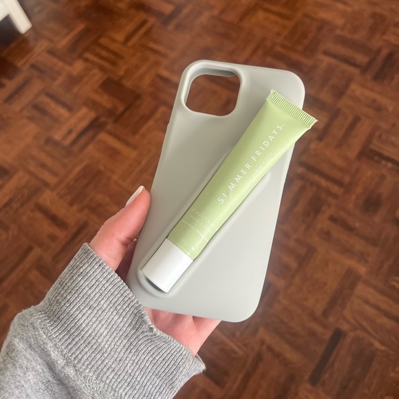 COPY - IPHONE 13 TRENDY LIP GLOSS HOLDER PHONE CASE NEVER USED!!!!! BRAND NEW!!… - Picture 2 of 5